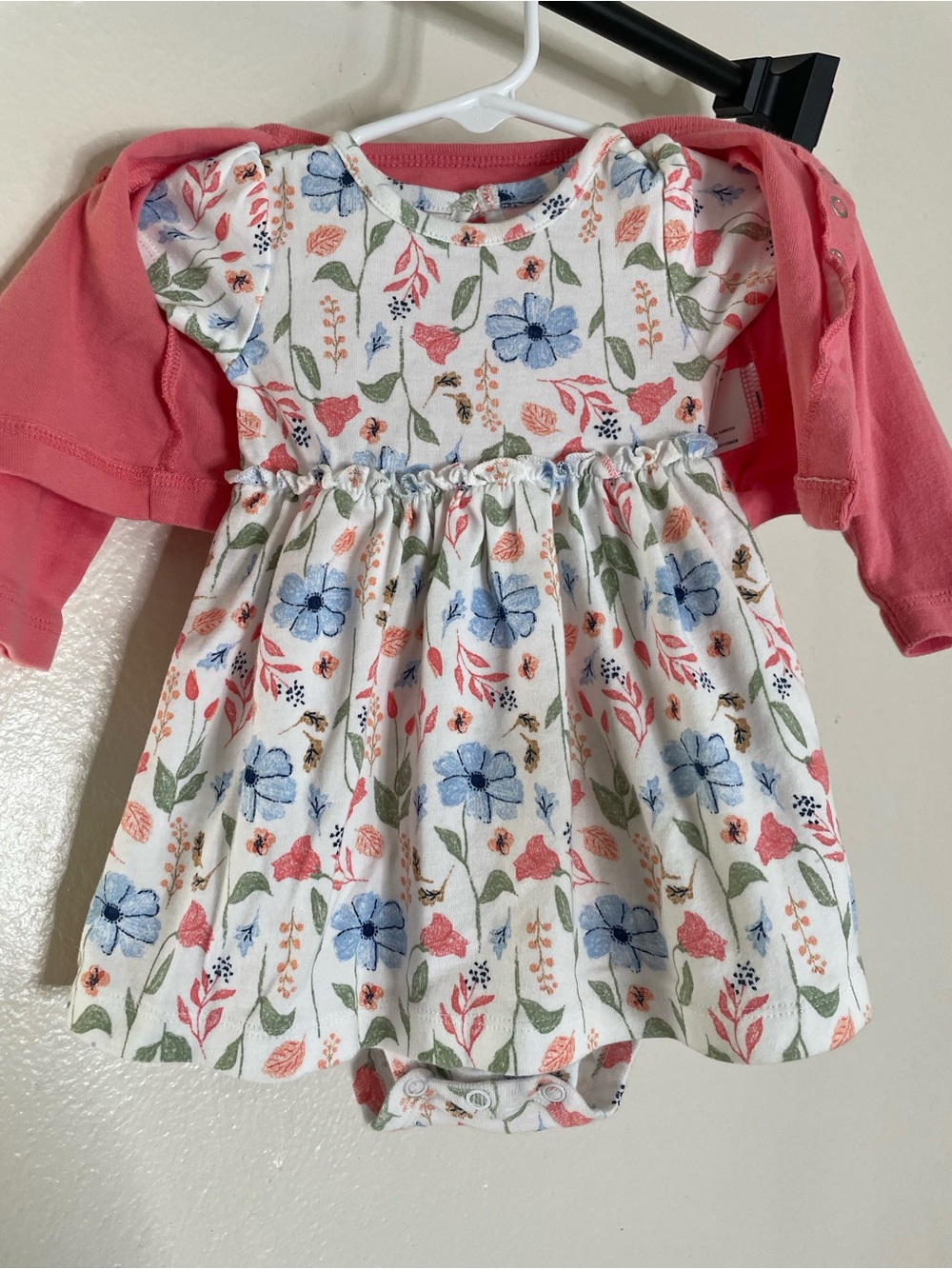 Carter’s 3-6M Coral Cardigan with Floral Baby Dress - Picture 3 of 7